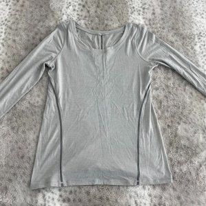 Lululemon Light Gray Long Sleeved Running Top